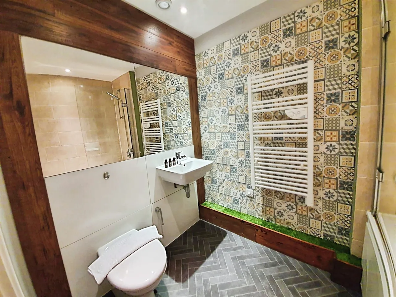 Beckhampton Street, Swindon, SN1, photo 6
