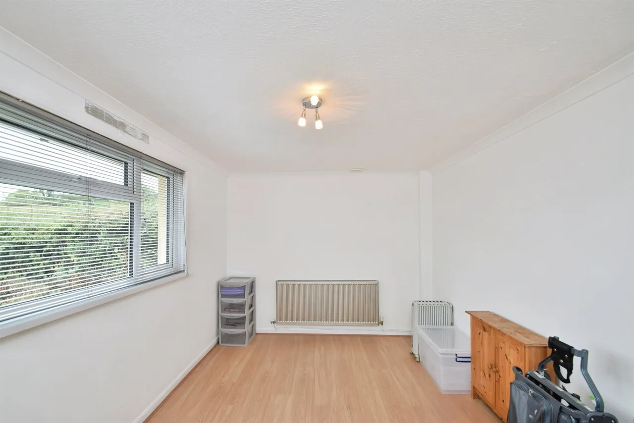 Bodfuan LLANELLI, SA14, photo 6
