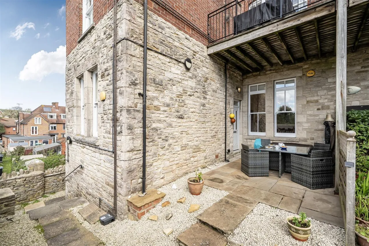 High Street, Swanage, BH19, photo 15