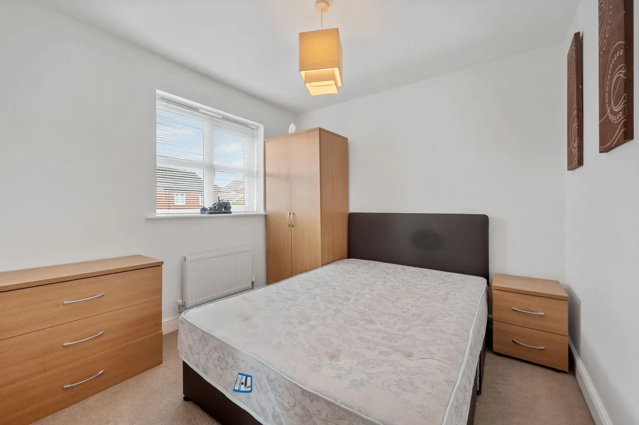 Trentham Close, St. Helens, WA9, photo 13