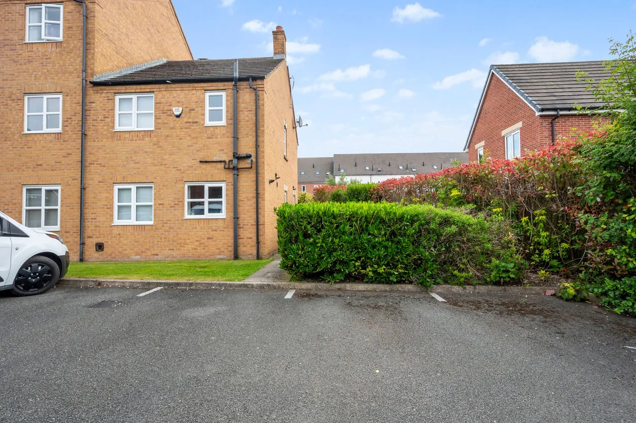 Trentham Close, St. Helens, WA9, photo 20