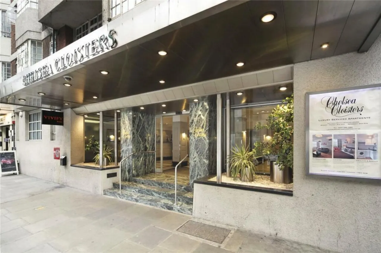 Sloane Avenue, London, SW3, photo 3