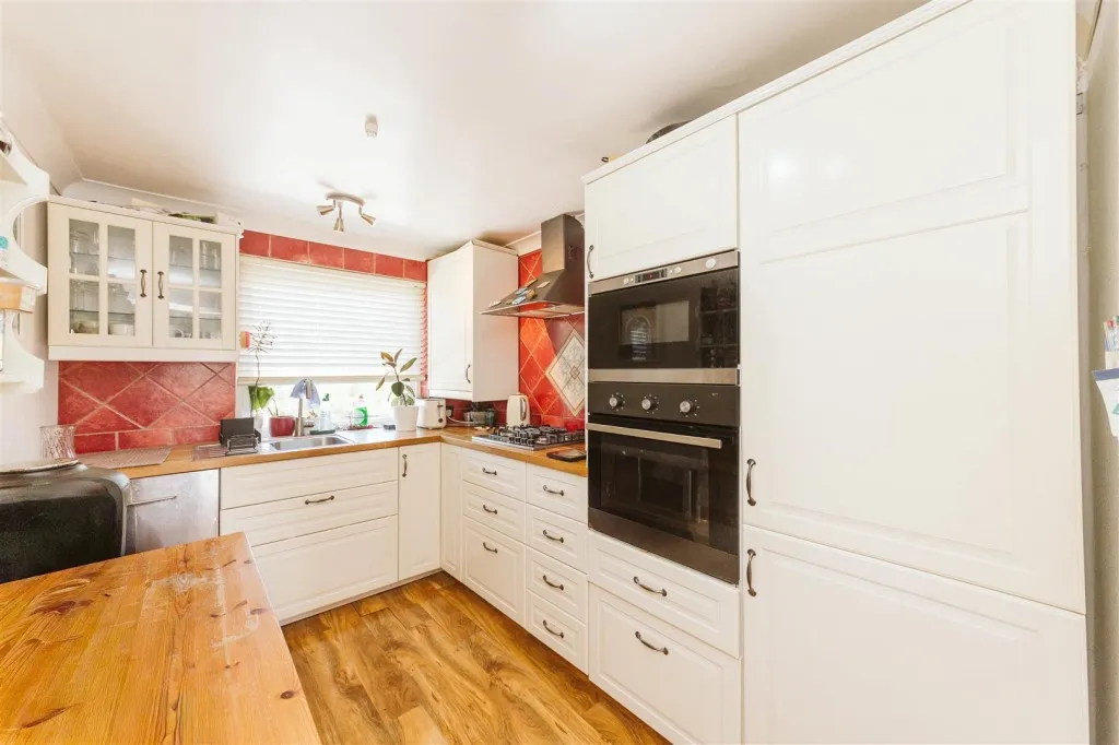 5c, Cairns Court, Cairns Road, Westbury Park, Bristol, BS6 7TL, photo 14