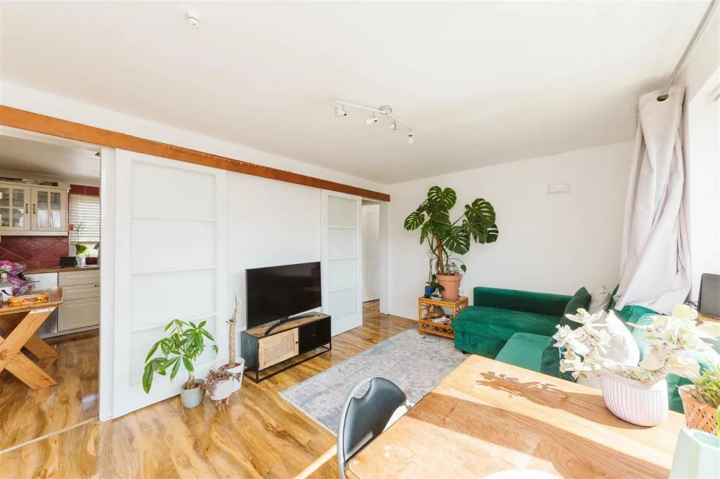 5c, Cairns Court, Cairns Road, Westbury Park, Bristol, BS6 7TL, photo 11