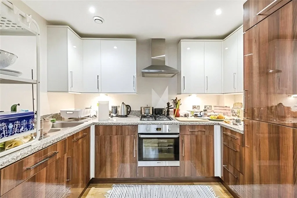 Mantle Road, London, SE4, photo 3