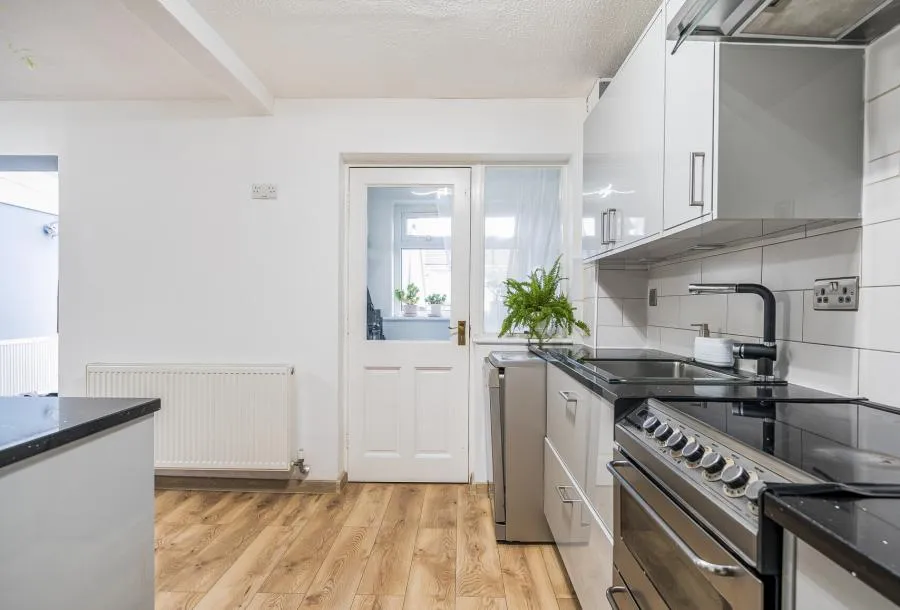 Newnham Place, Patchway, BS34, photo 5