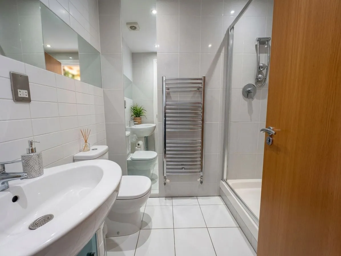 Calvert Drive, Dartford, DA2 7GB, photo 6