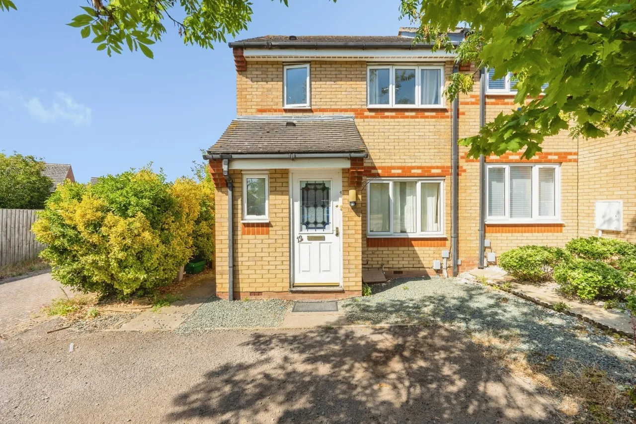 3 bed property for sale — De Havilland Avenue, Shortstown, Bedford, Bedfordshire, MK42