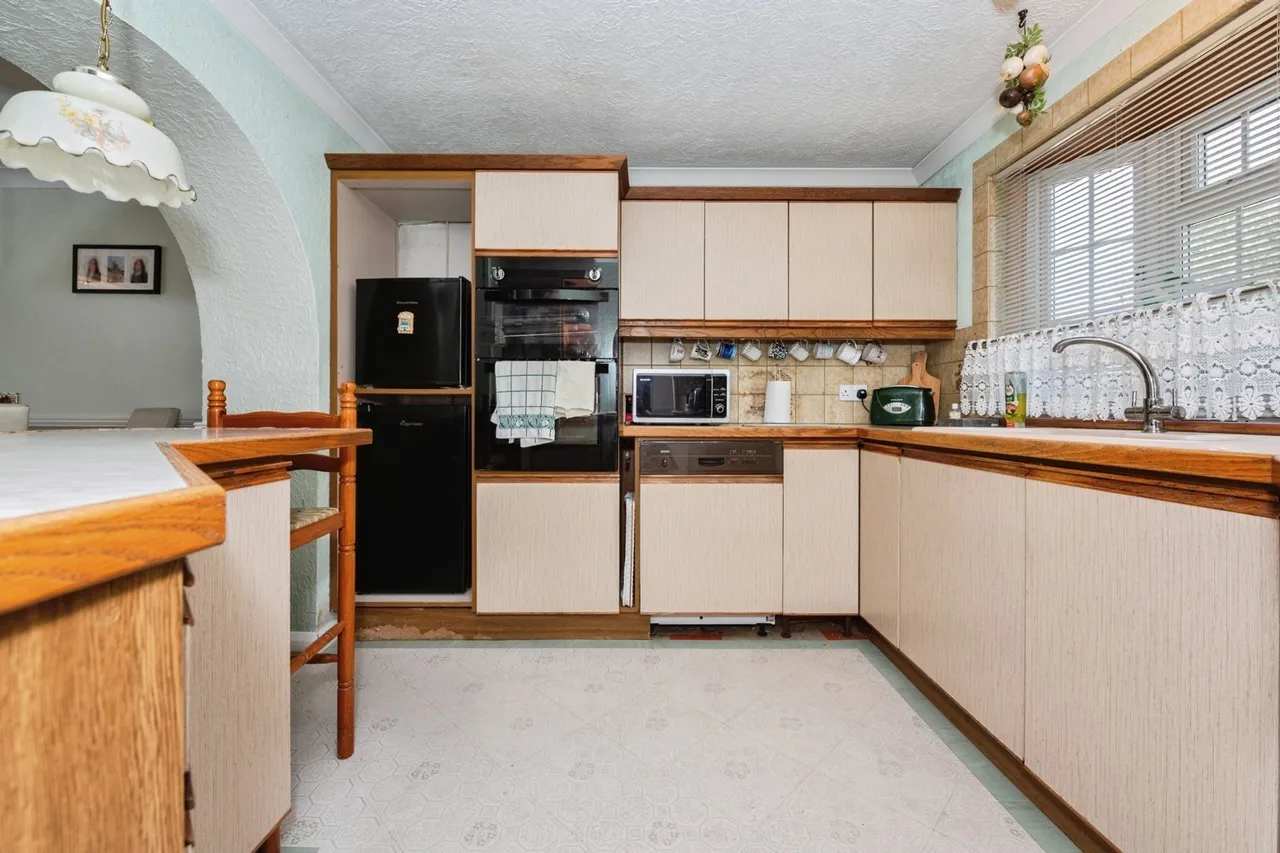 Viola Close, South Ockendon, Essex, RM15, photo 5