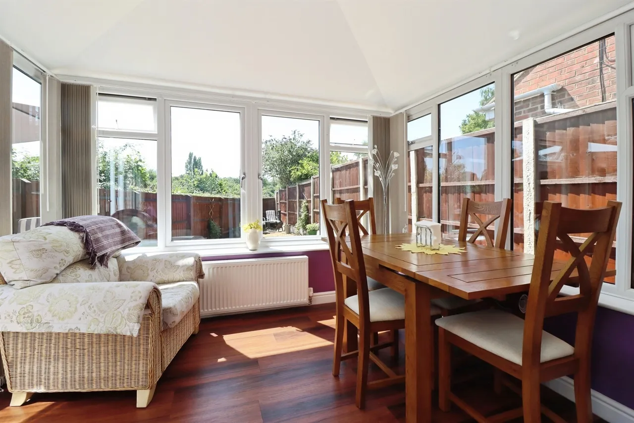Leighton Close, Wellingborough, photo 9