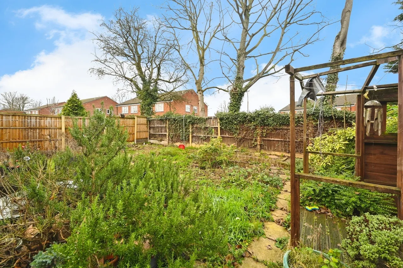 Chestnut Grove, Mansfield Woodhouse, Mansfield, Nottinghamshire, NG19, photo 15