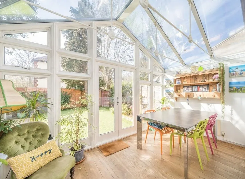 Southfield Gardens, Strawberry Hill, TW1, photo 4