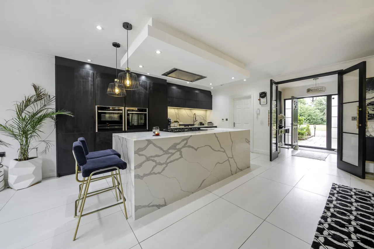 Denham Road, SL0, photo 6