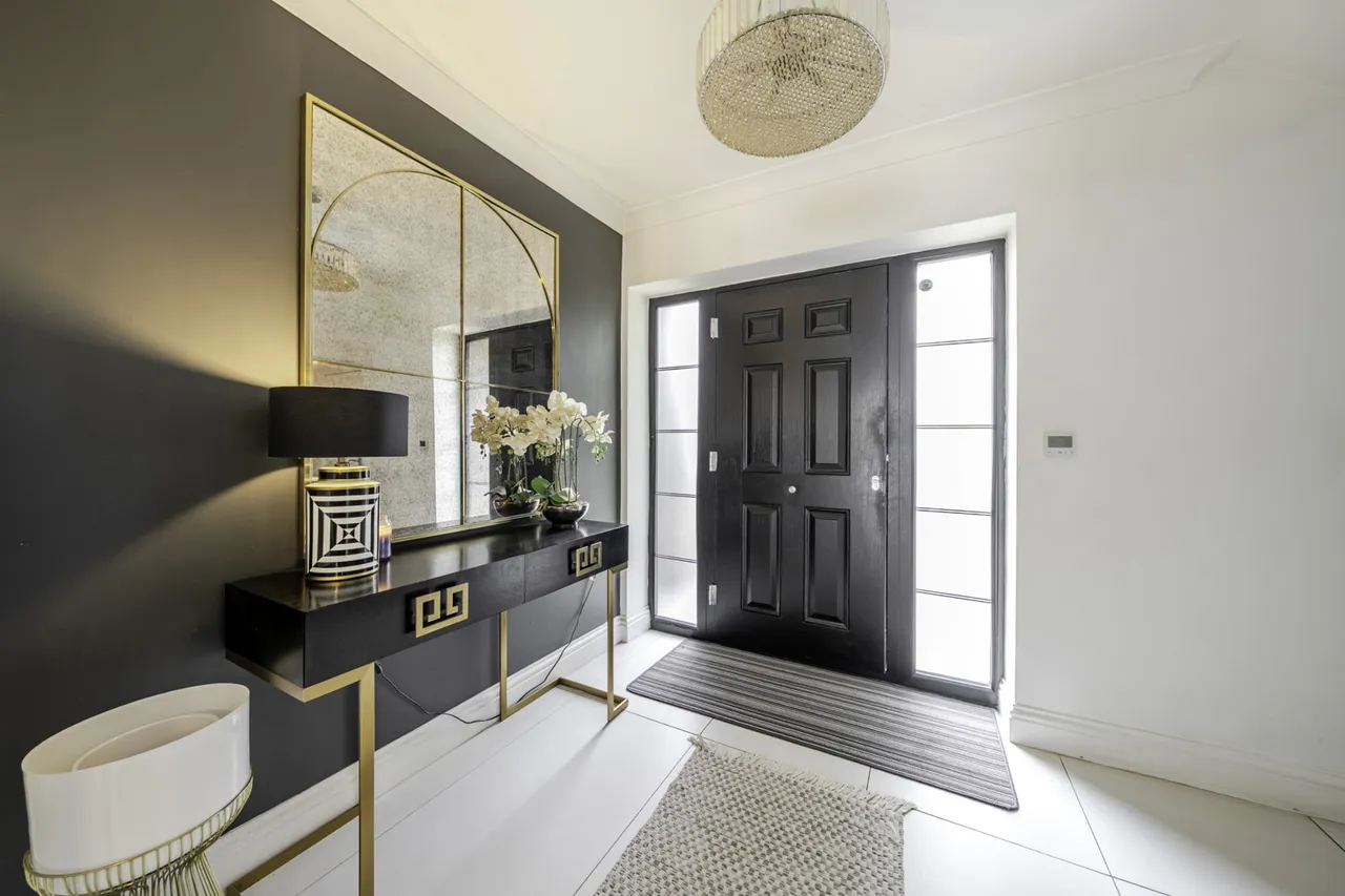 Denham Road, SL0, photo 16