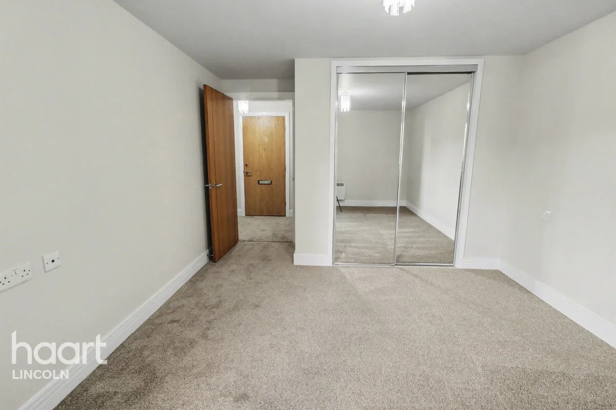 Newport, Lincoln, LN1, photo 8