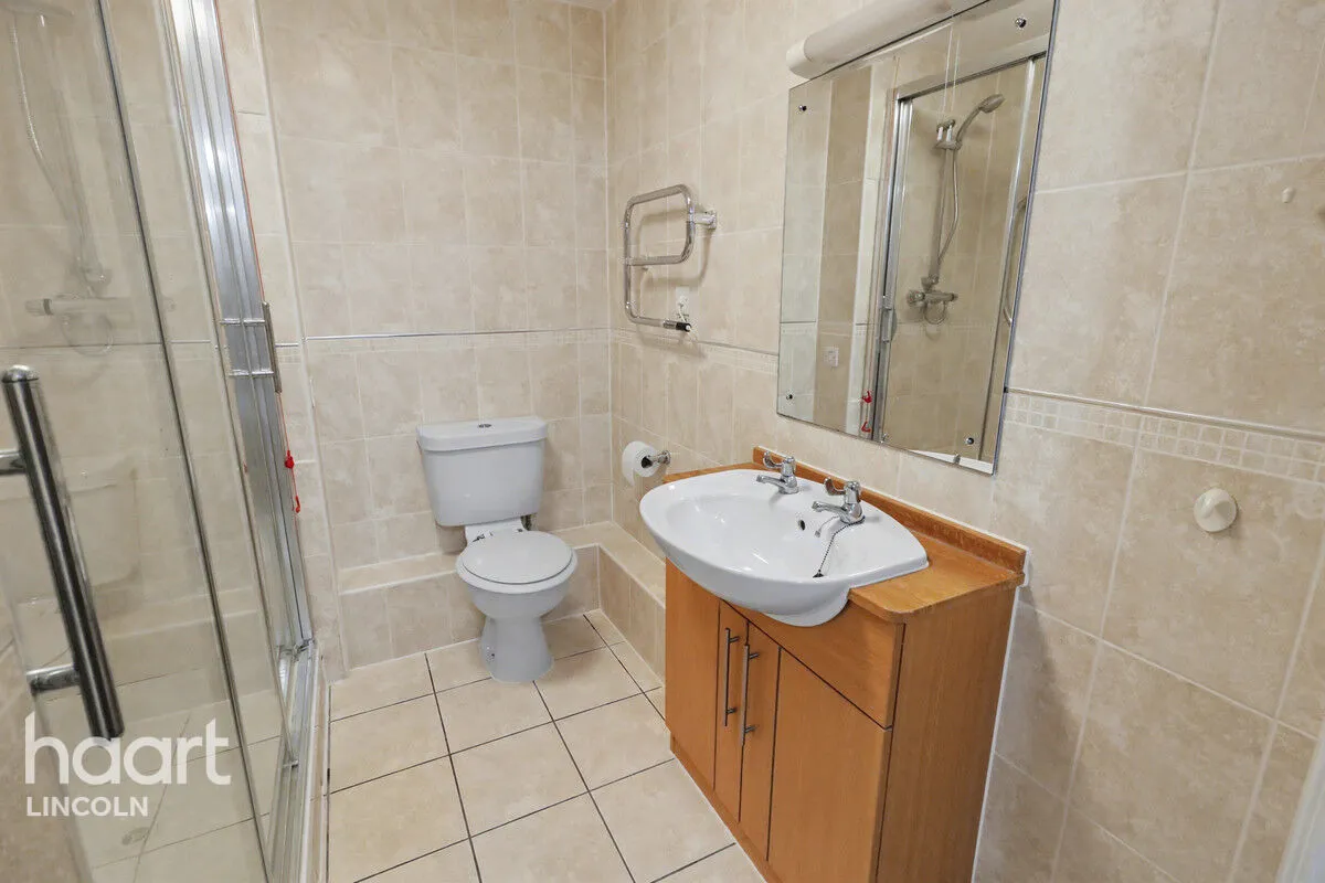 Newport, Lincoln, LN1, photo 9