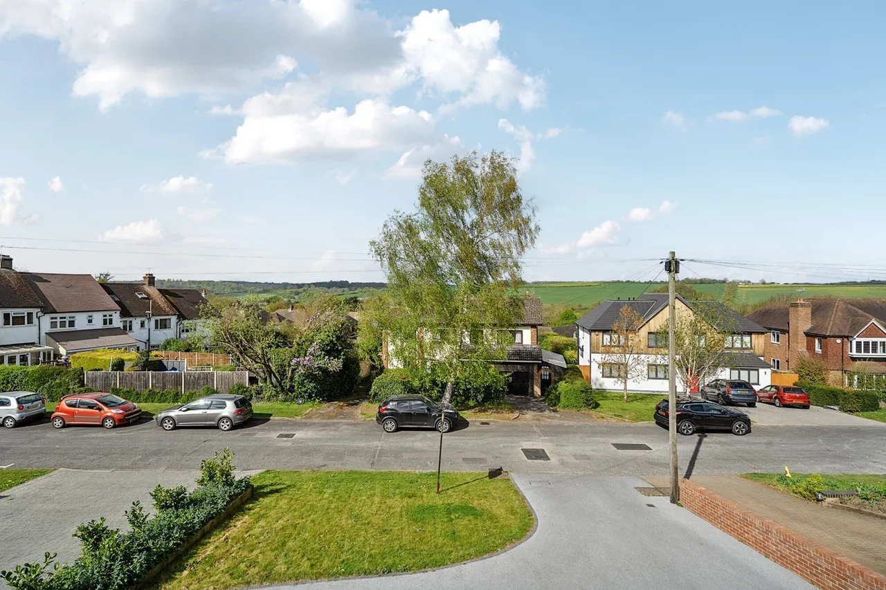 St. Martins Drive, Dartford, DA4, photo 7