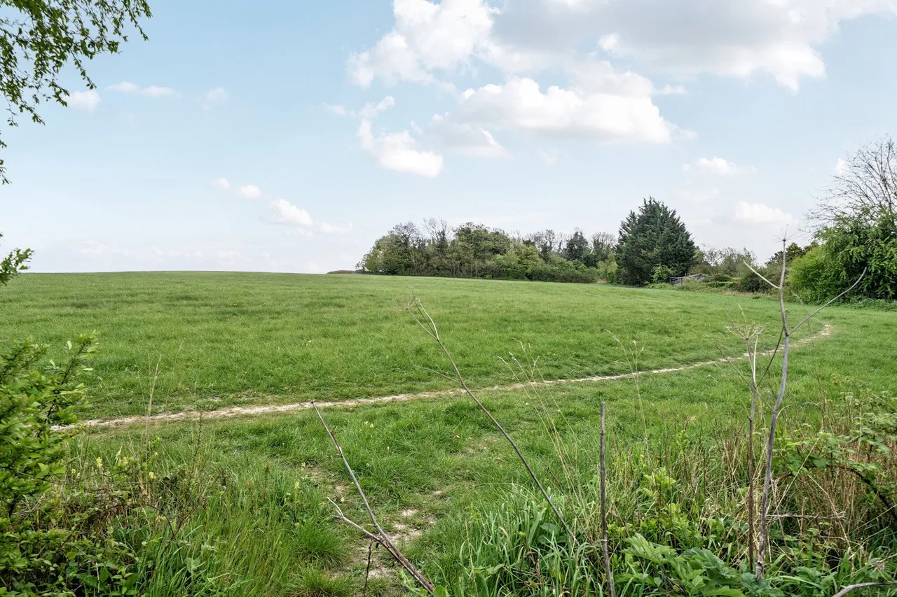 St. Martins Drive, Dartford, DA4, photo 16
