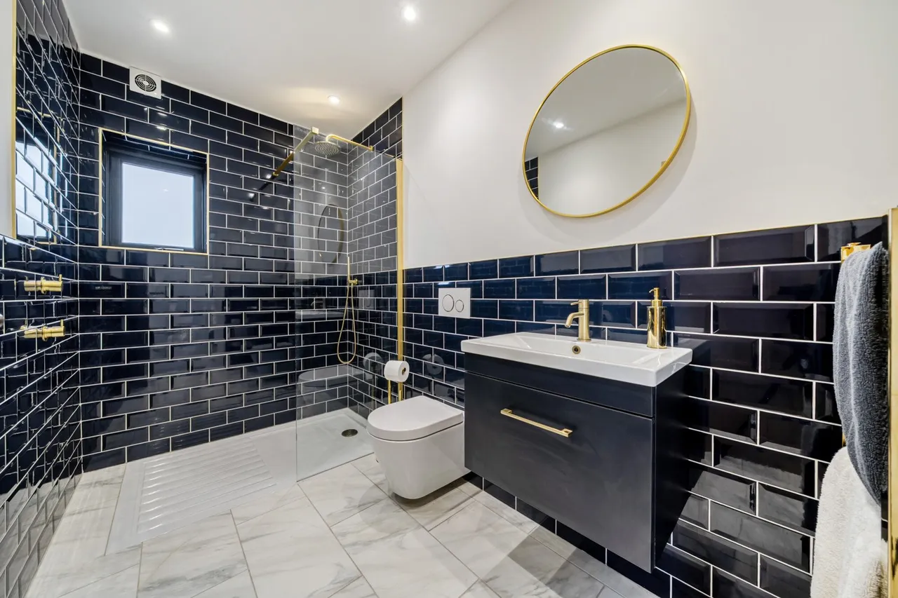 St. Martins Drive, Dartford, DA4, photo 10