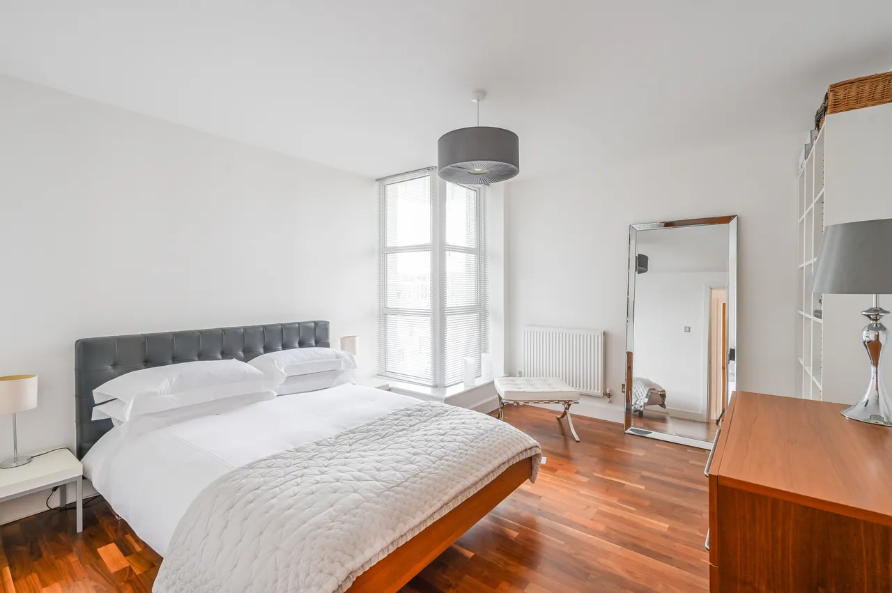 London, E16, photo 12