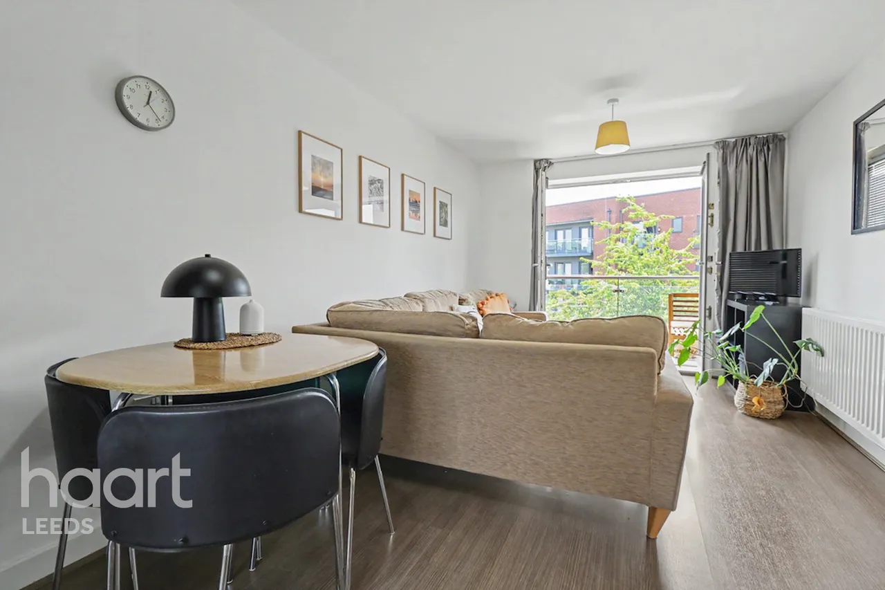 Aire Quay, Leeds, LS10, photo 5