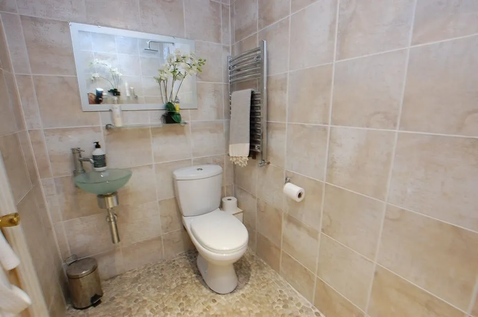 Kings Road, Ashton-under-Lyne, OL6, photo 6