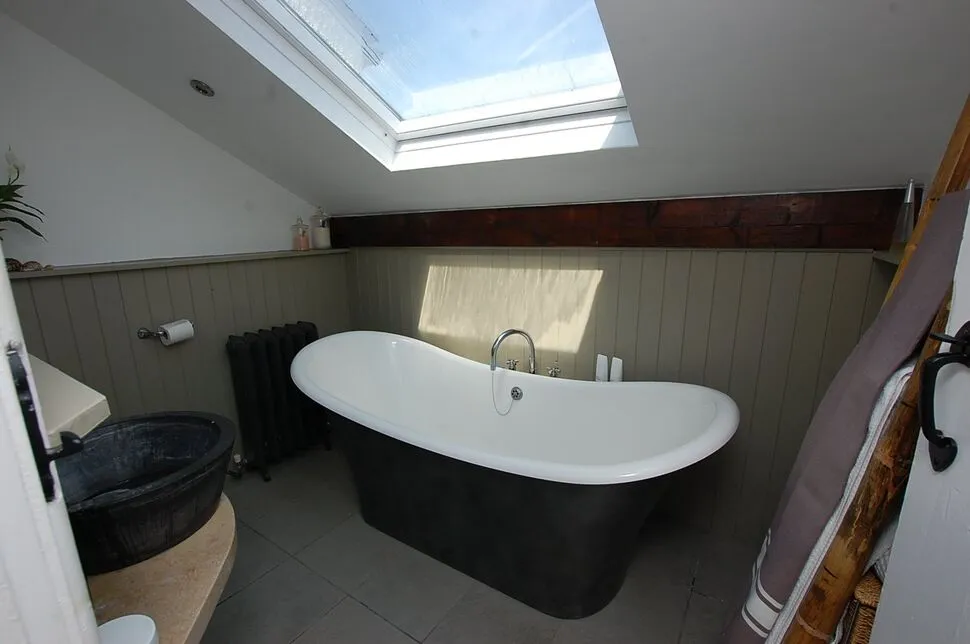Kings Road, Ashton-under-Lyne, OL6, photo 23