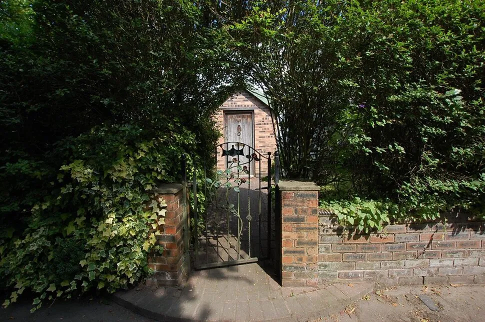 Kings Road, Ashton-under-Lyne, OL6, photo 47