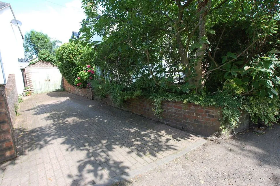 Kings Road, Ashton-under-Lyne, OL6, photo 30
