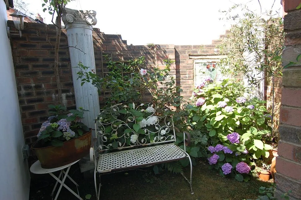 Kings Road, Ashton-under-Lyne, OL6, photo 33