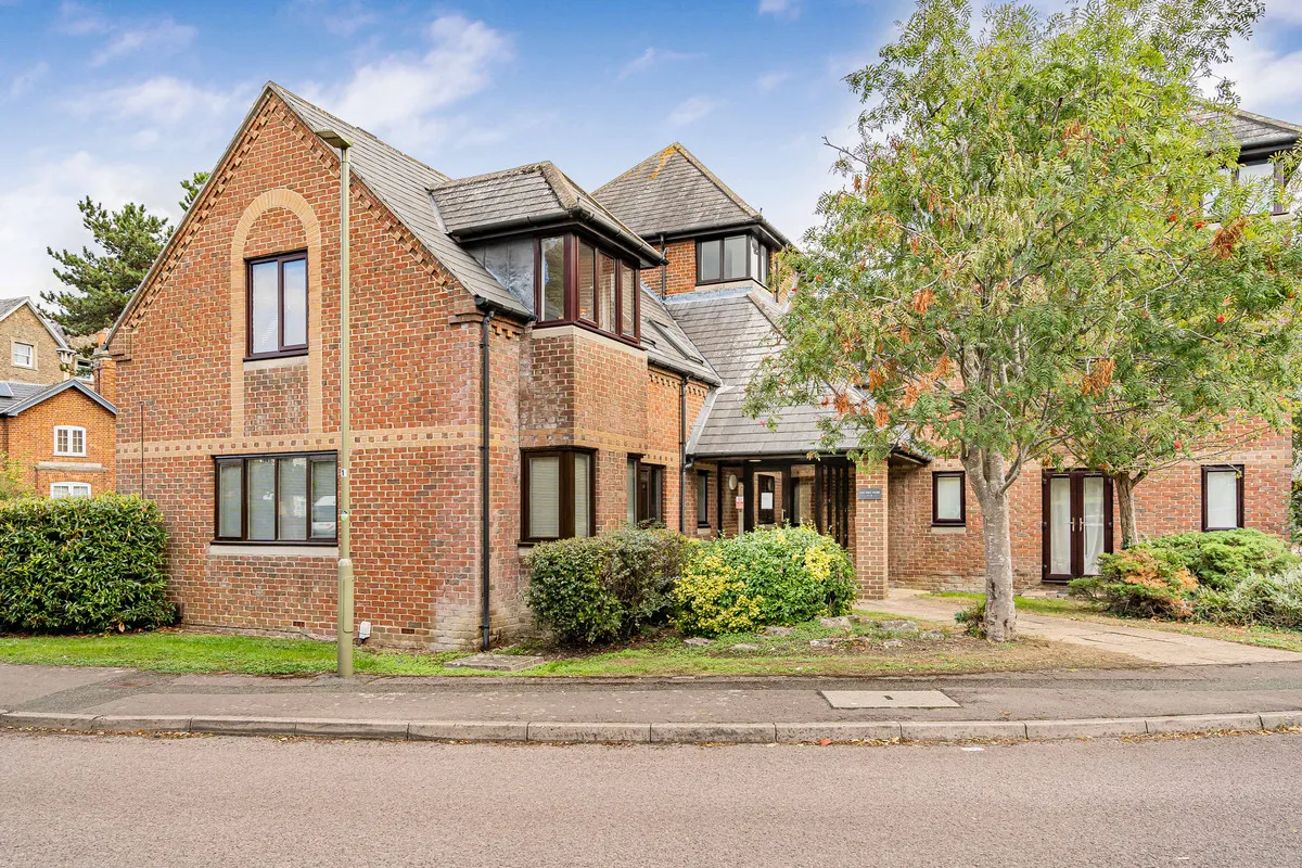 2 bed flat for sale, Ock Mill Close, Abingdon