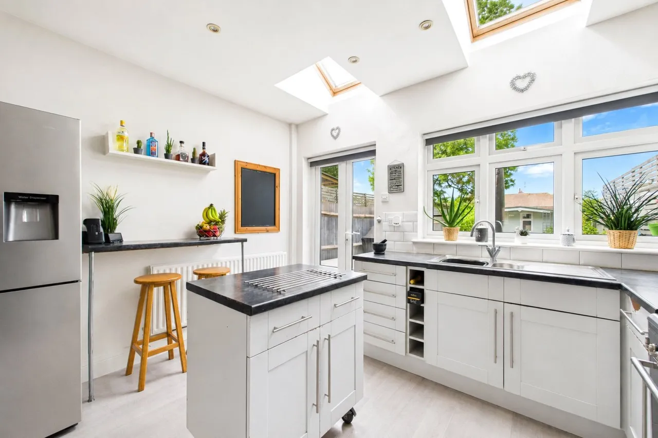 Park Lane, Tilehurst, RG31, photo 5