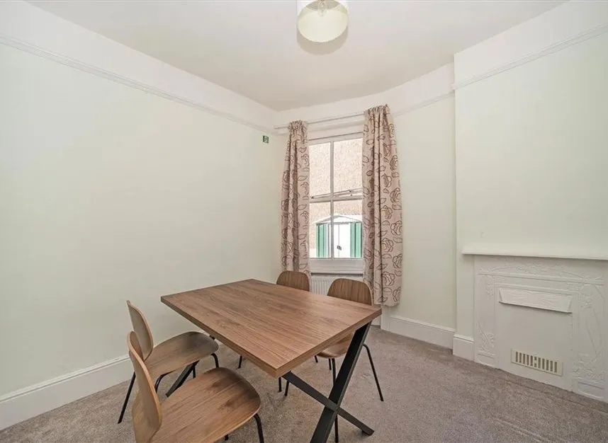 New Cross Road, New Cross, SE14, photo 7