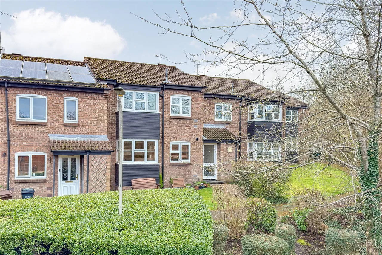 Taylor Close, St. Albans, Hertfordshire, AL4 9YB, photo 10