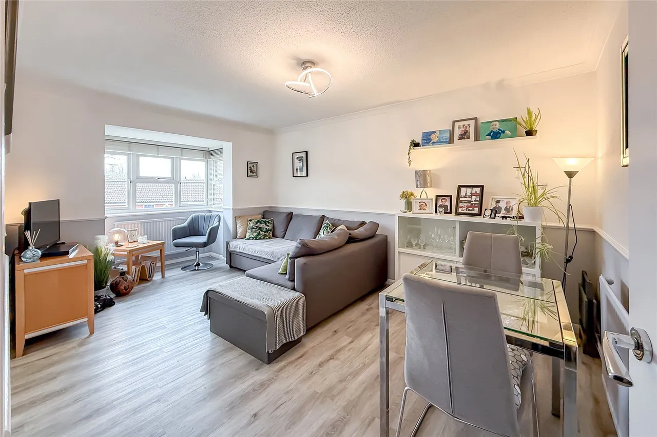 Taylor Close, St. Albans, Hertfordshire, AL4 9YB, photo 4