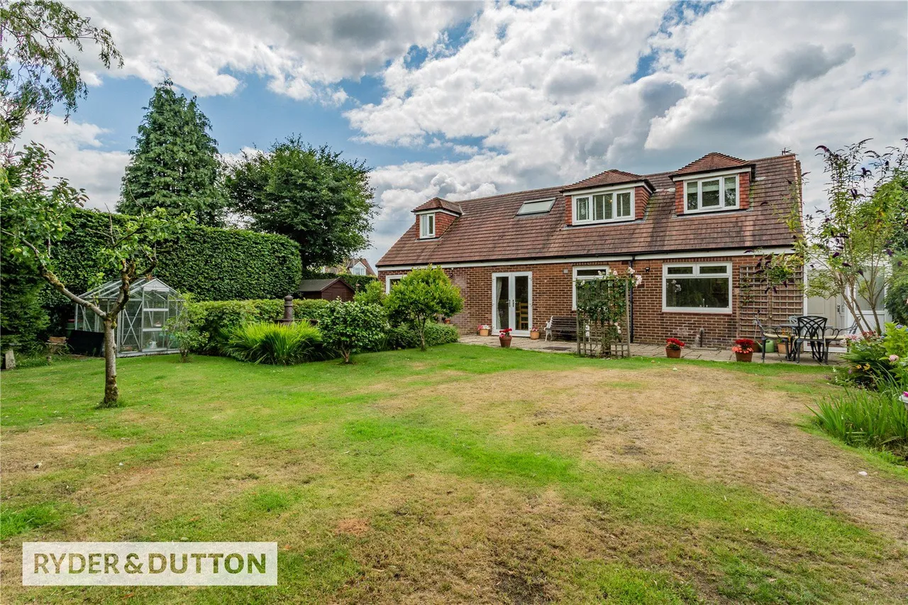 Marsden Close, Thornham, OL16, photo 28
