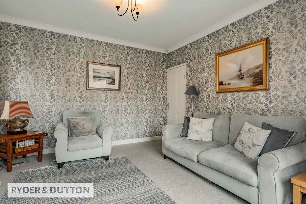 Marsden Close, Thornham, OL16, photo 9