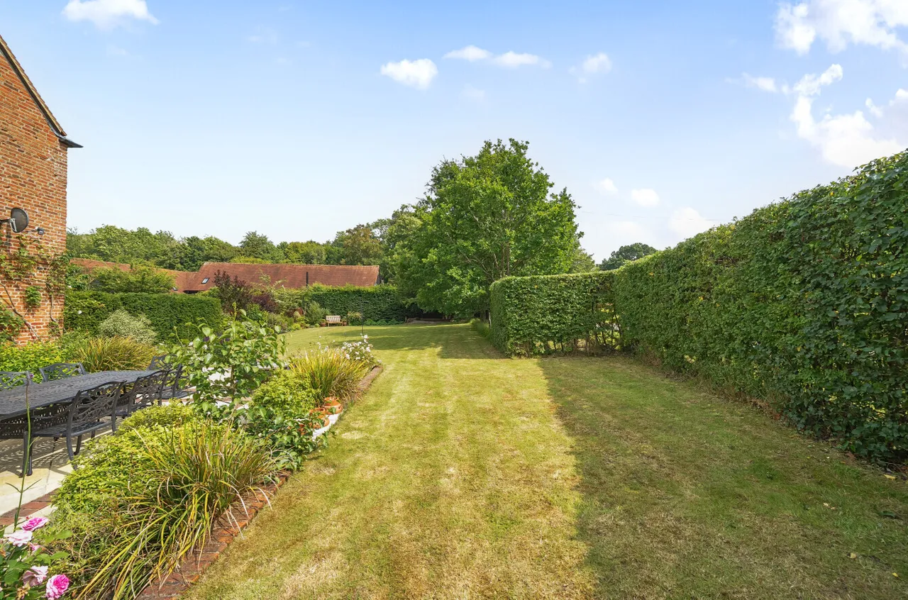 Sutton Park, Sutton Green, GU4, photo 34
