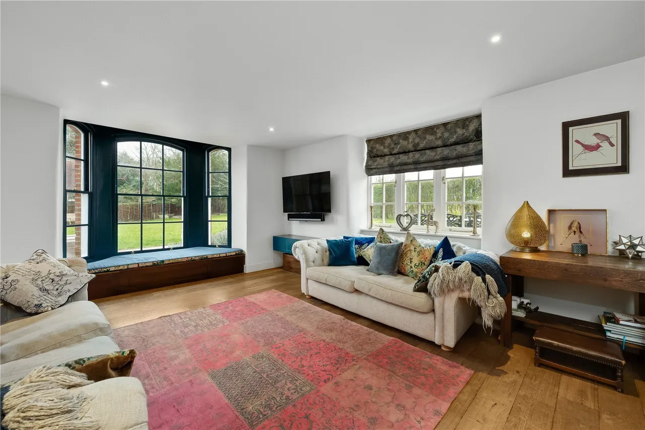 Sutton Park, Sutton Green, GU4, photo 4