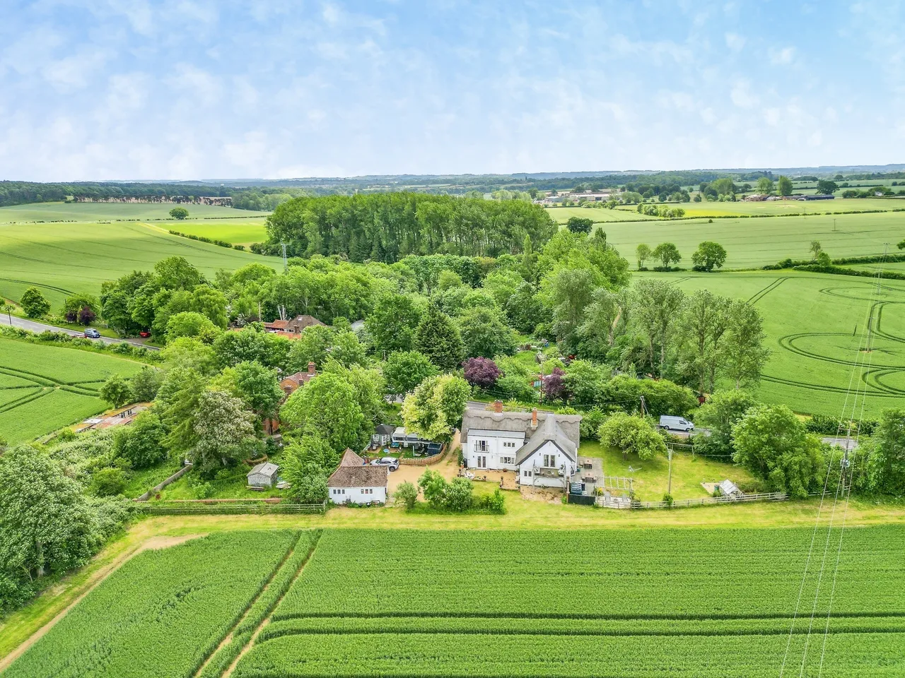 5 bed house for sale, Ampthill Road, Lidlington, MK43