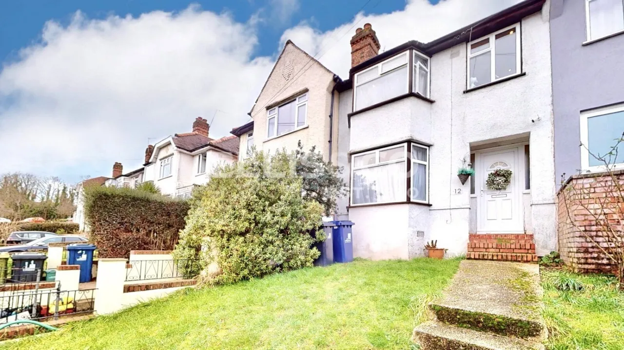 Rosewood Avenue, Greenford, UB6, photo 23