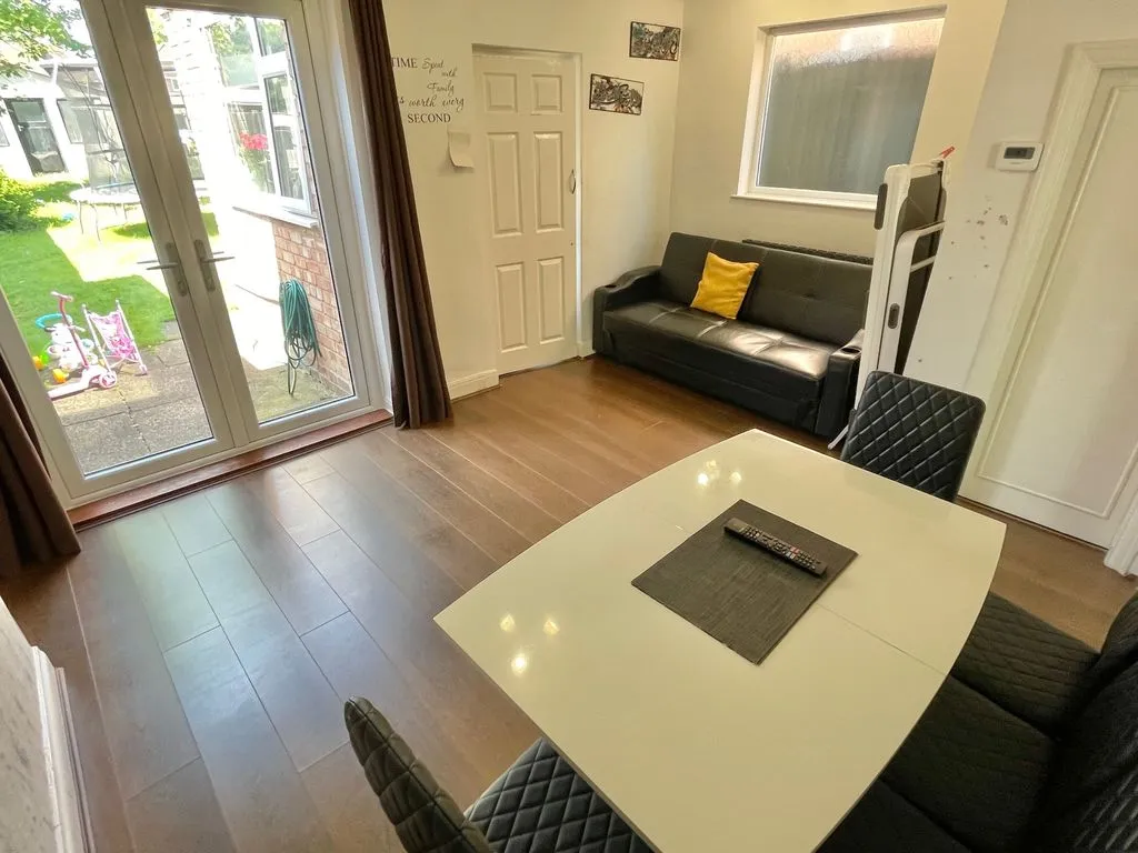 Harbeck Avenue, Great Barr, B44, photo 7