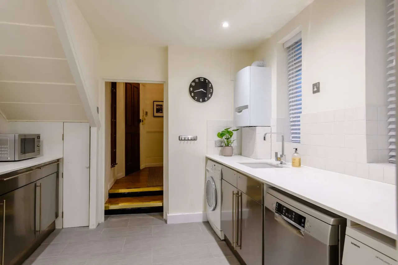 Linden Gardens, London, W2 4HJ, photo 6