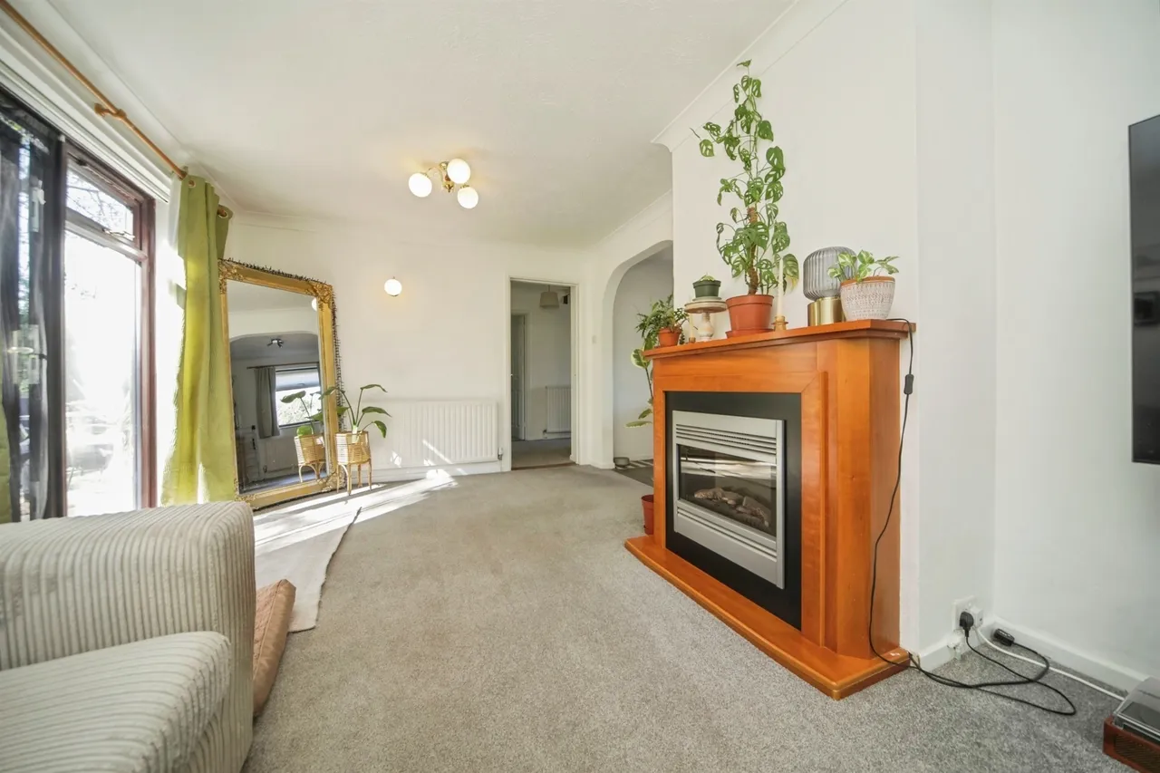 St. Andrews Drive, Fornham St. Martin, Bury St. Edmunds, photo 7