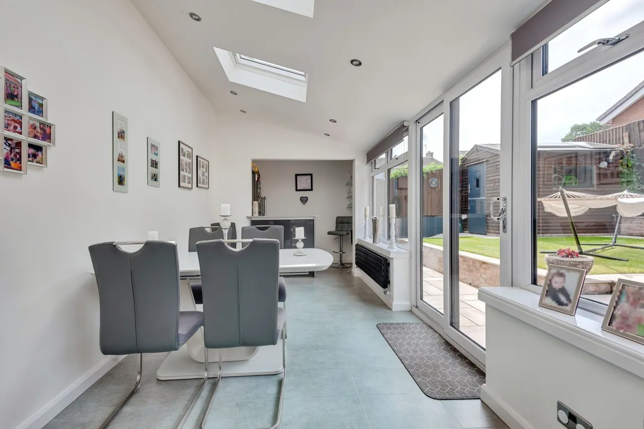 Glenville Close, Liverpool, L25, photo 8