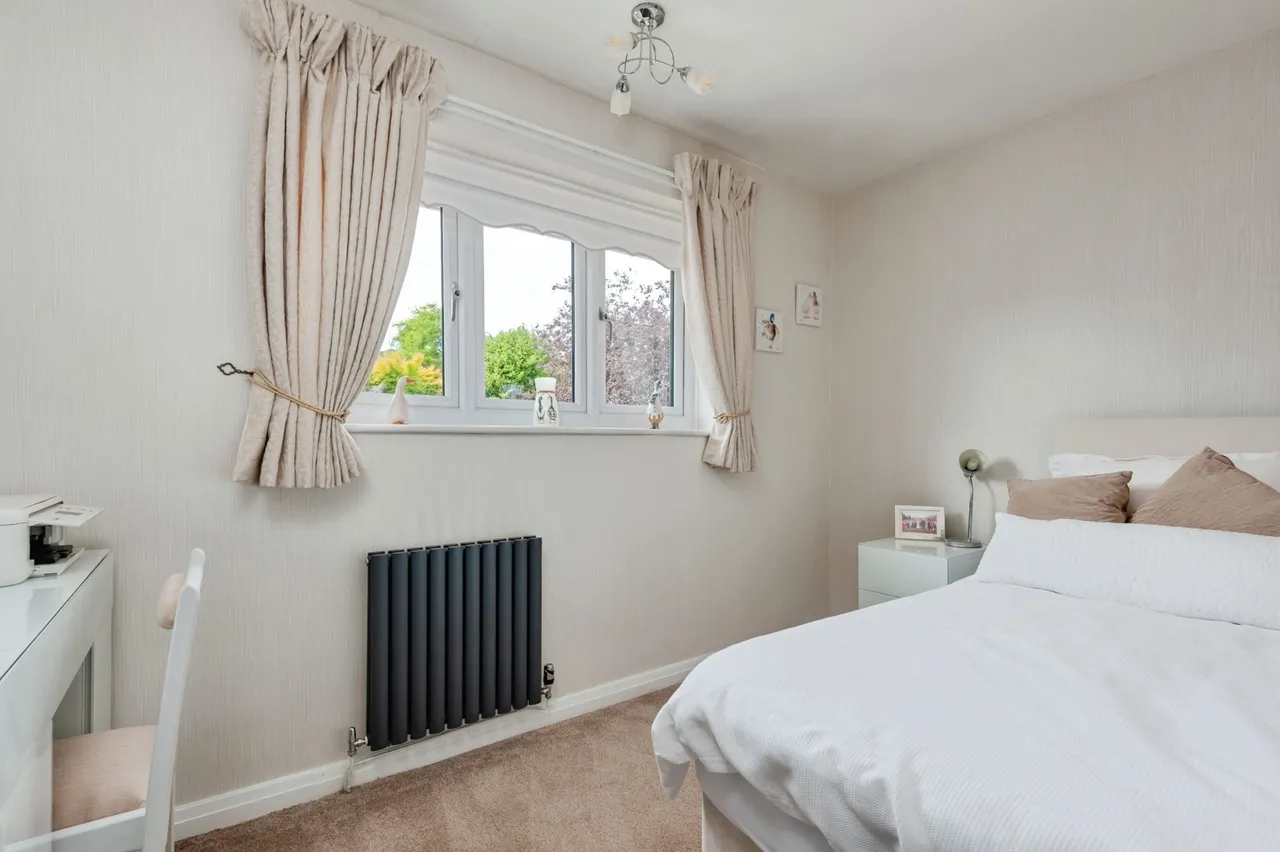 Glenville Close, Liverpool, L25, photo 20