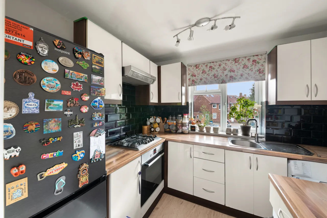 Darwin Drive, Southall, UB1, photo 13