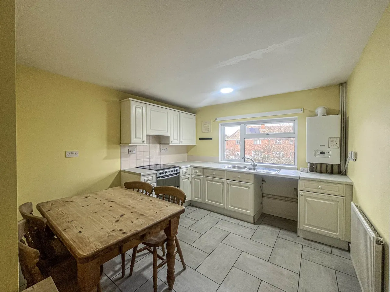 Tudor Close, Shotley, IP9 1PA, photo 5