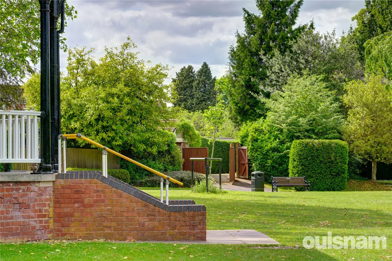 Worcester Road, Droitwich, Worcestershire, WR9 8AA, photo 31