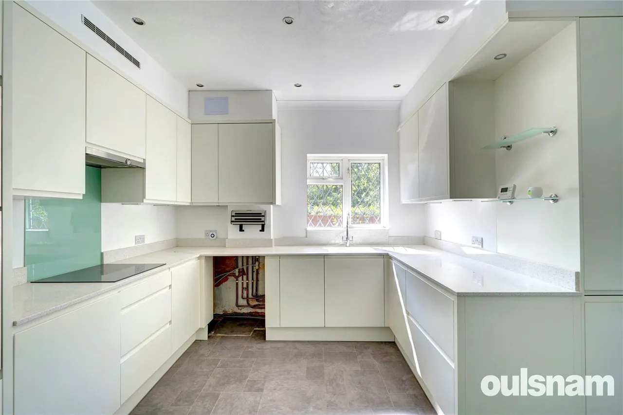 Worcester Road, Droitwich, Worcestershire, WR9 8AA, photo 13